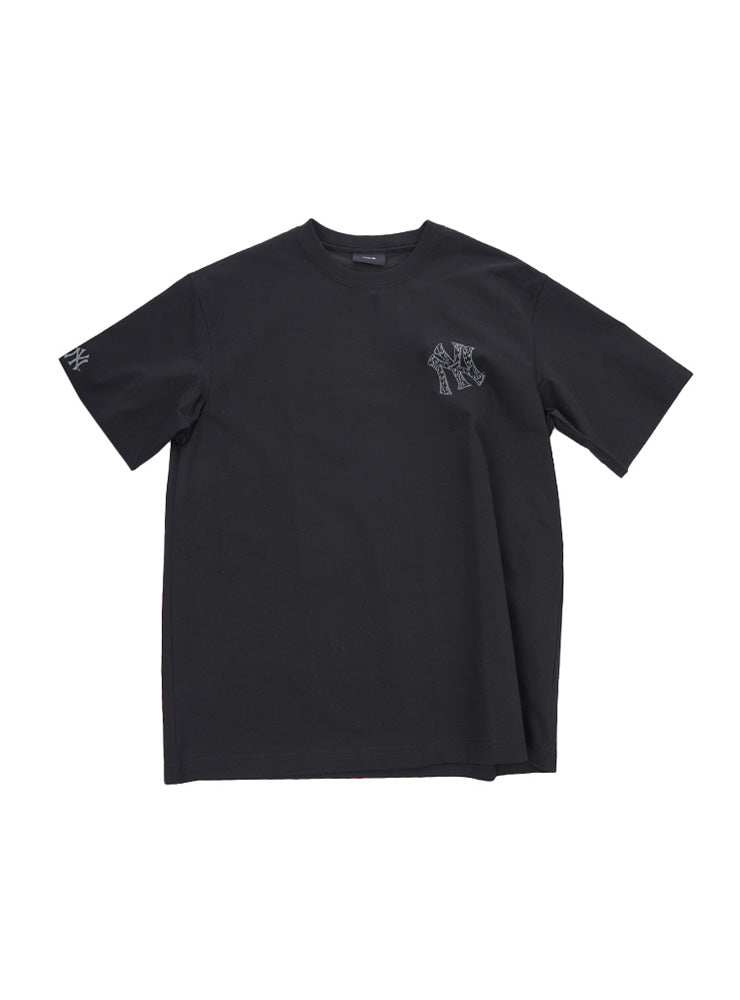 NEW YORK YANKEES BASIC T-SHIRTS