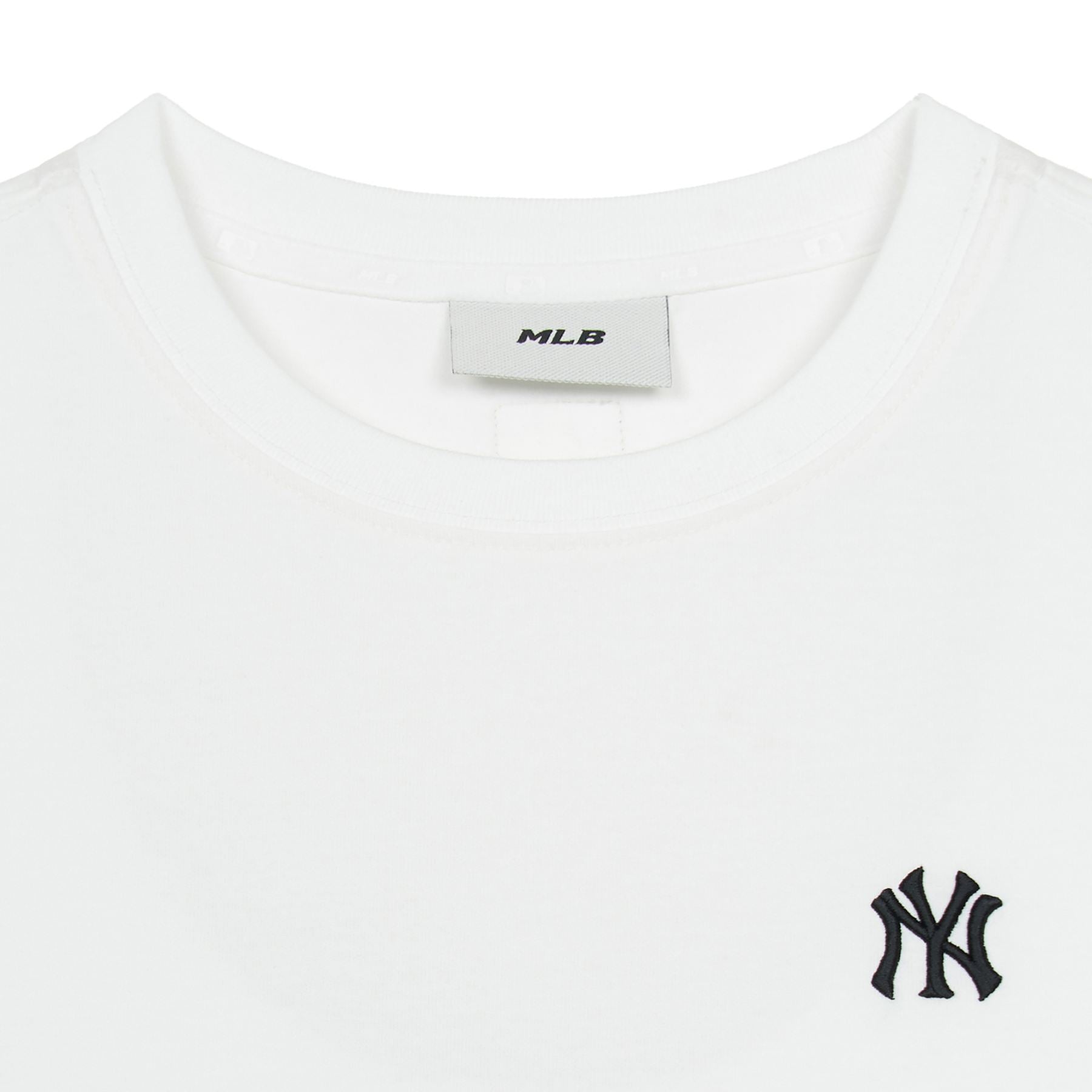 WOMEN’S BASIC CROP T-SHIRTS NEW YORK YANKEES