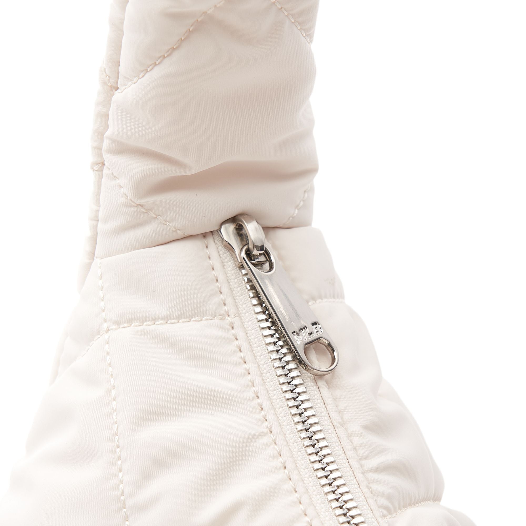 BASIC SHOULDER BAG