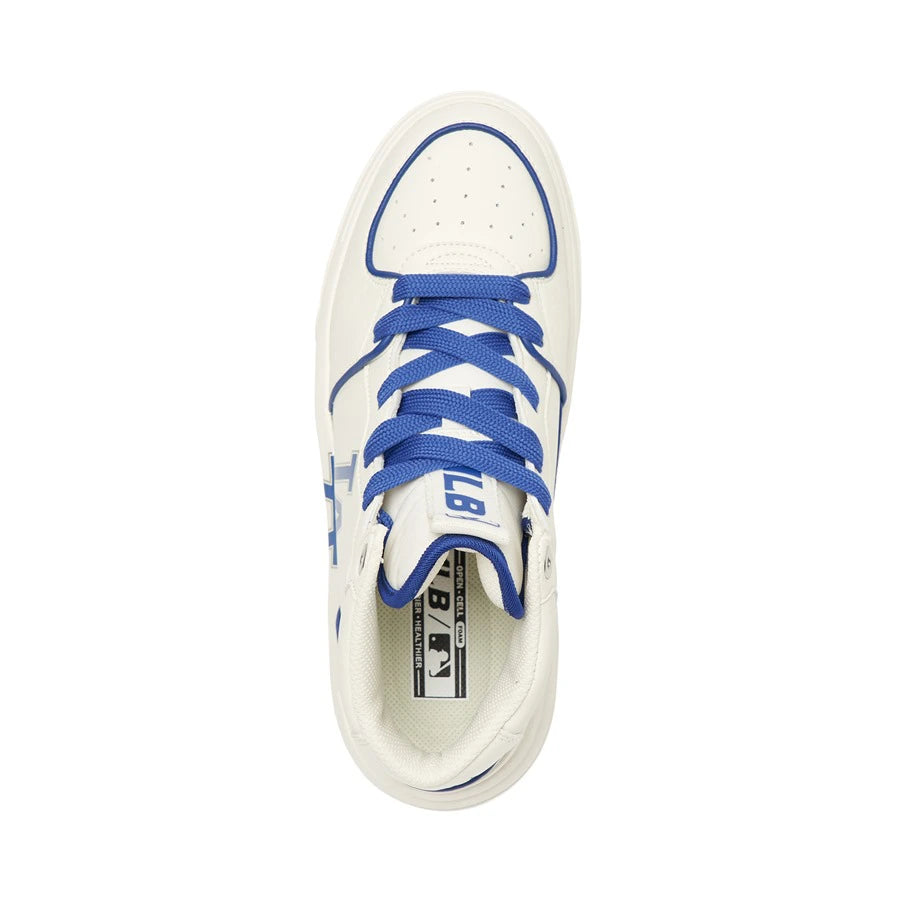 BASIC SNEAKERS