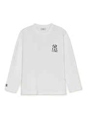 BASIC STREET MEGA LOGO LOOSE-FIT LONG-SLEEVE T-SHIRT NEW YORK YANKEES