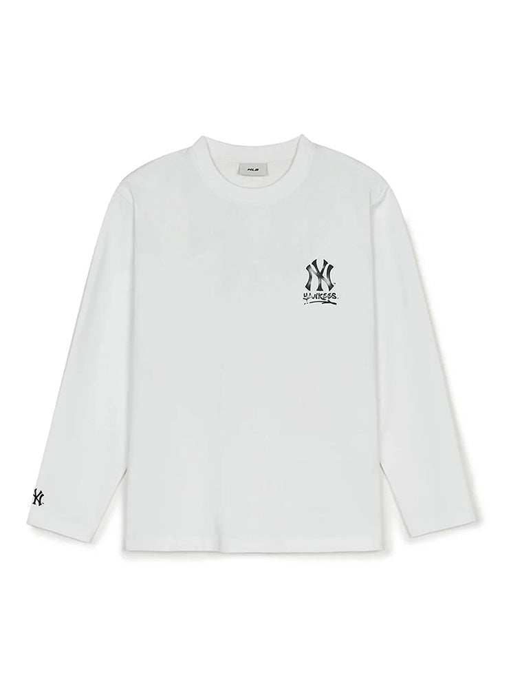 BASIC STREET MEGA LOGO LOOSE-FIT LONG-SLEEVE T-SHIRT NEW YORK YANKEES