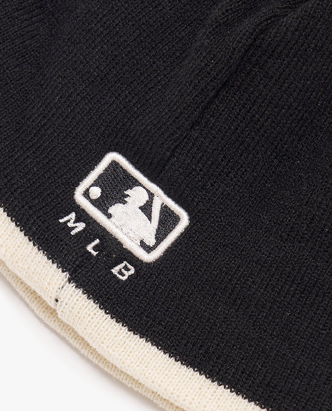 NEW YORK YANKEES BASIC BEANIE
