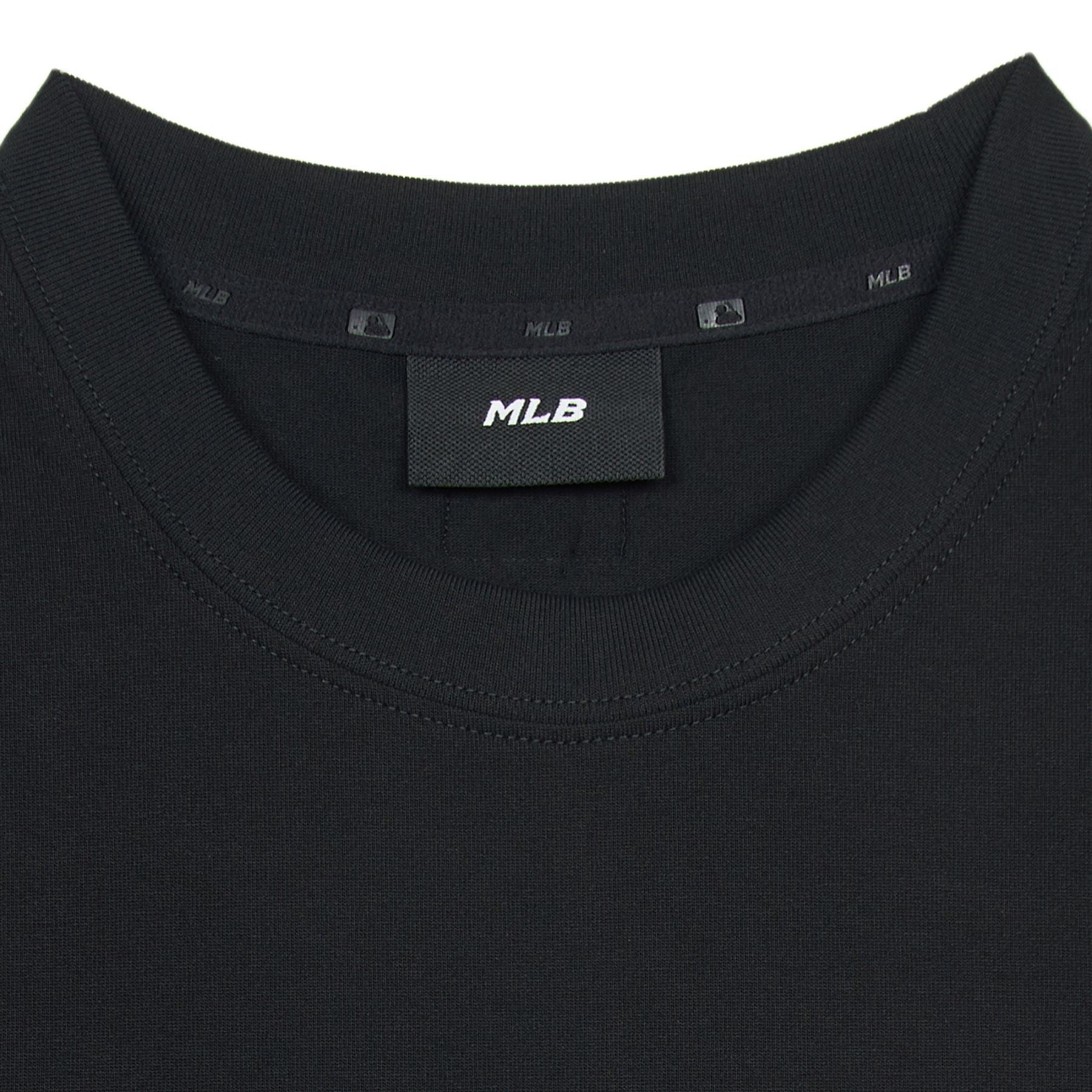 BASIC COMFORTABLE FIT T-SHIRTS NEW YORK YANKEES