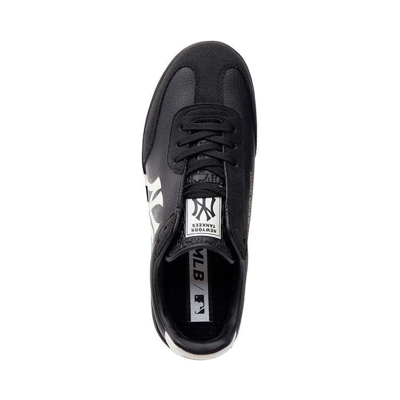NEW YORK YANKEES BASIC SNEAKERS