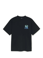 BASIC STREET COLOR LETTER LOGO MEGA-OVERSIZED-FIT T-SHIRT NEW YORK YANKEES