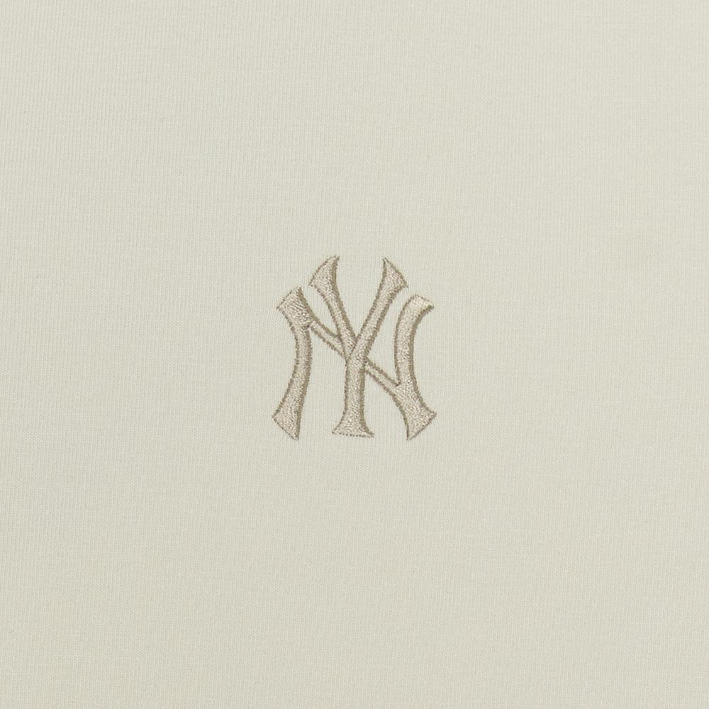 NEW YORK YANKEES BASIC T-SHIRTS