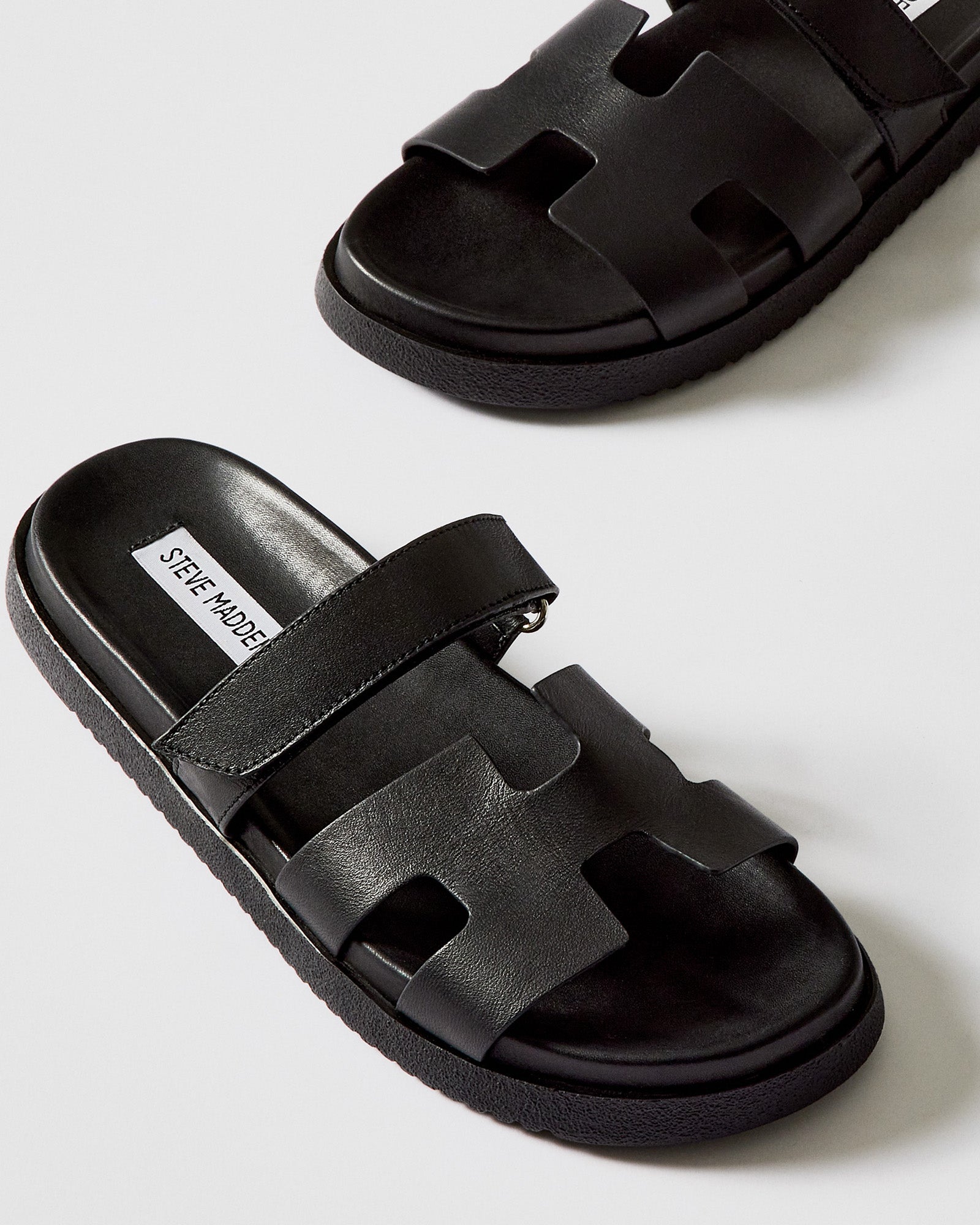 MAYVEN-CN BLACK ACTION LEATHER SANDAL