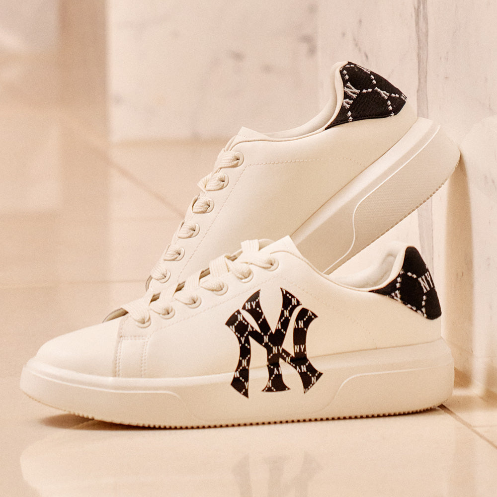 NEW YORK YANKEES MONOGRAM SNEAKERS