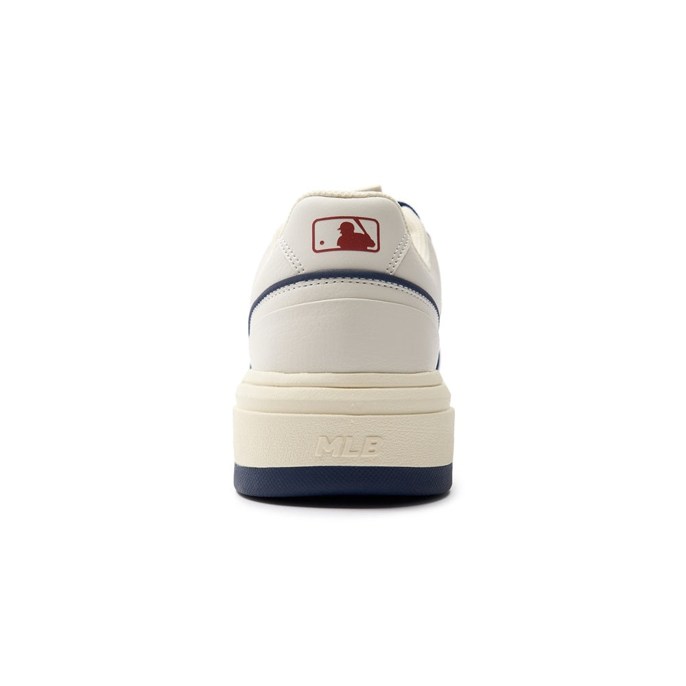 CLEVELAND INDIANS BASIC SNEAKERS