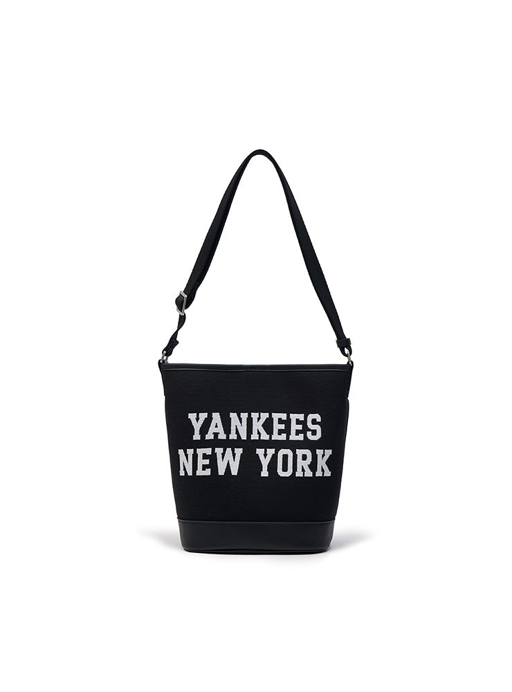 NEW YORK YANKEES VARSITY BUCKET BAG
